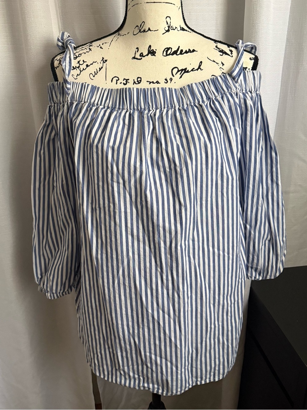 GAP Blue and White Striped Off-Shoulder Blouse